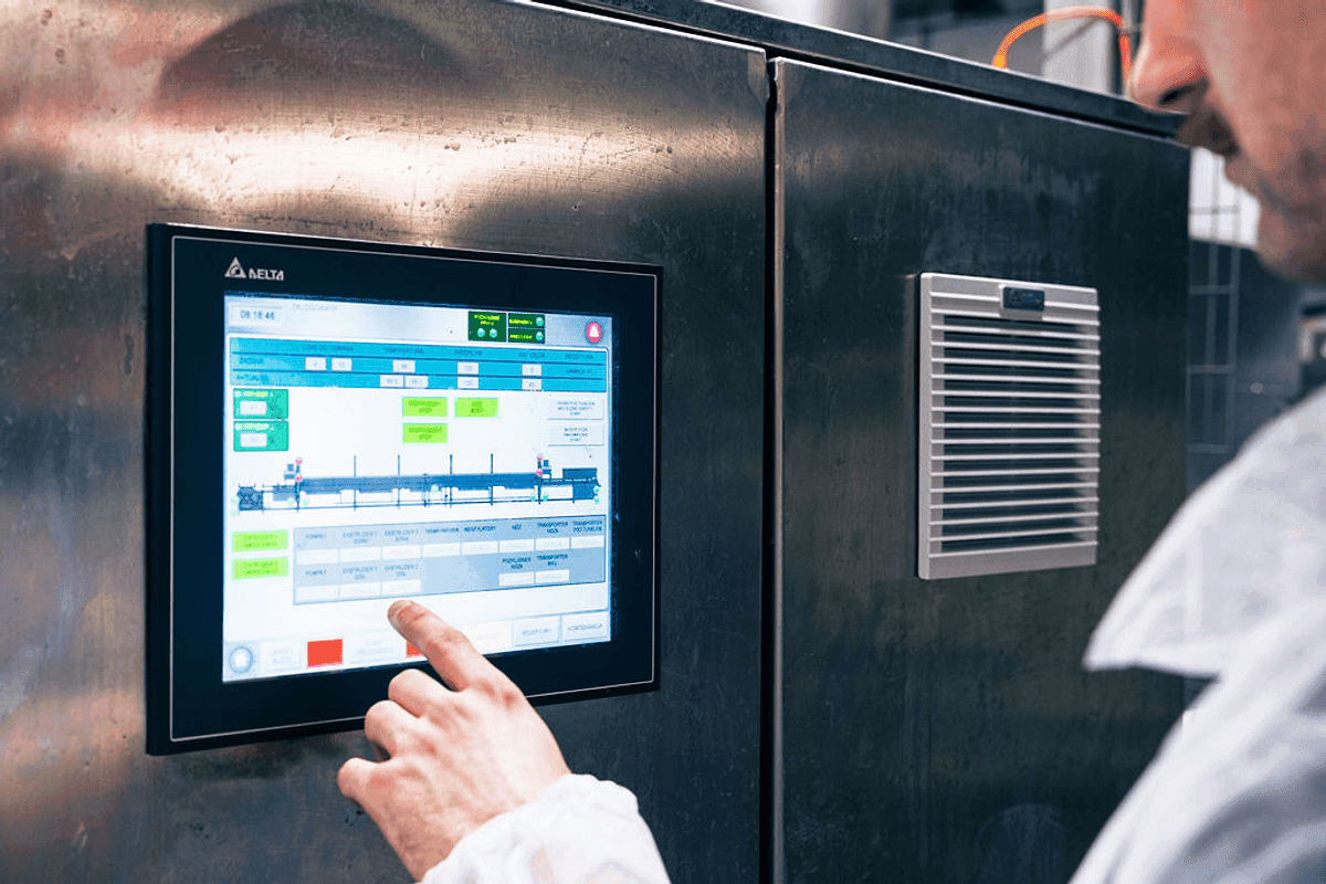 AI-driven formulation and data analytics control room